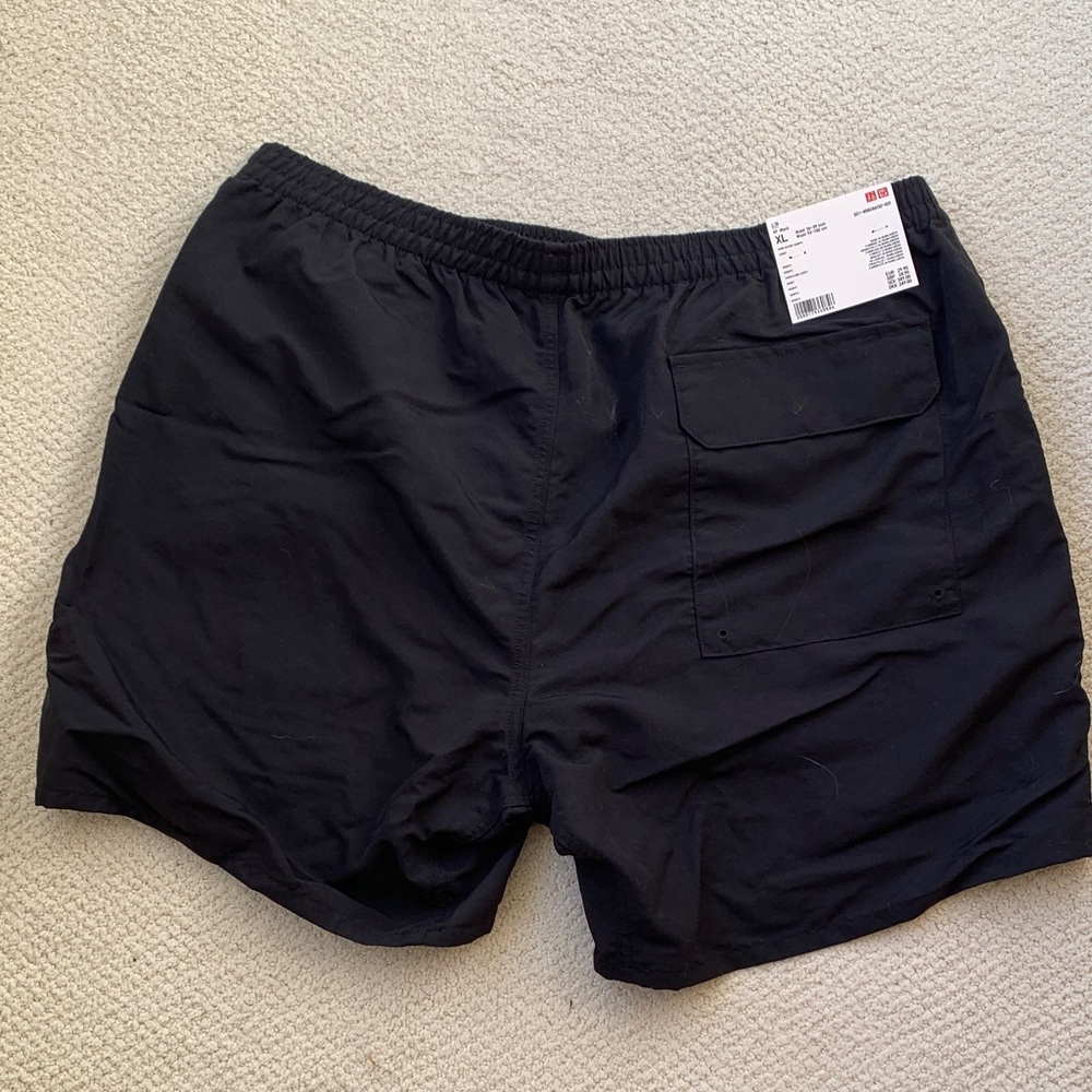 Uniqlo Black Active Shorts